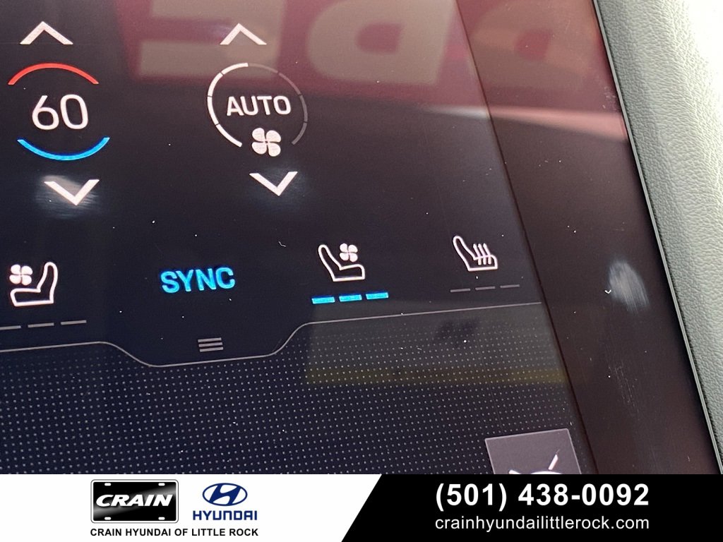 Used 2020 Porsche Taycan 4S w/ Premium Package image 20