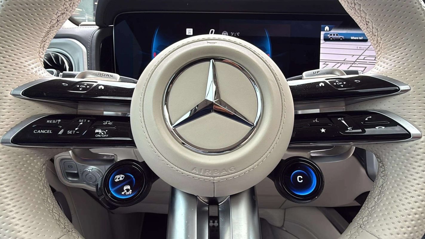 Used 2025 Mercedes-Benz G 63 AMG 4MATIC image 10