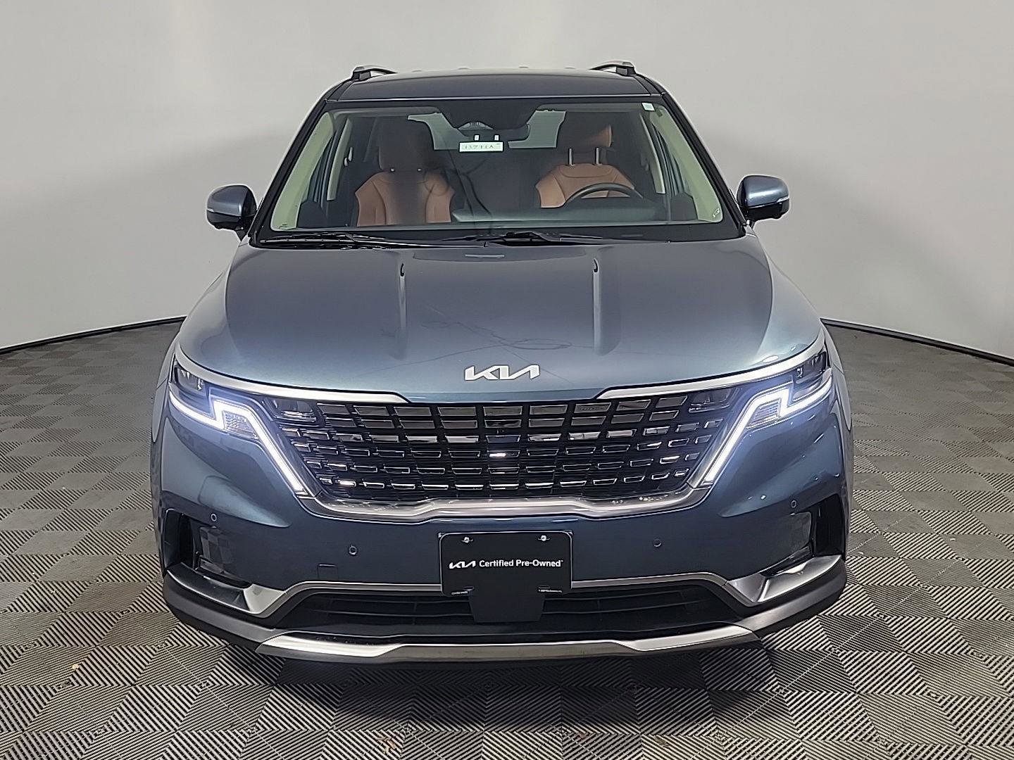 Used 2024 Kia Carnival SX image 14