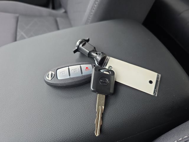 New 2026 Nissan Frontier SV w/ Tow Package image 32