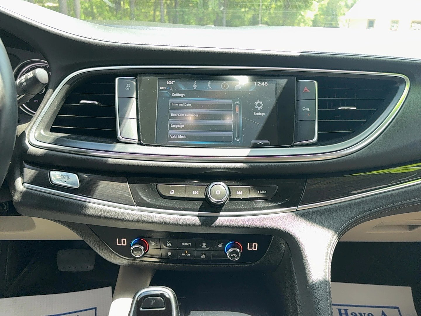 Used 2018 Buick Enclave Essence FWD image 16
