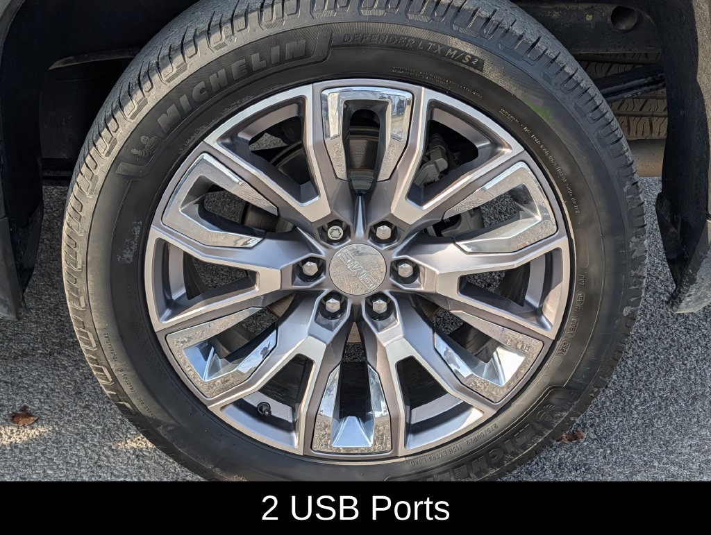 Used 2023 GMC Sierra 1500 Denali w/ Denali Reserve Package AWD/4WD image 9