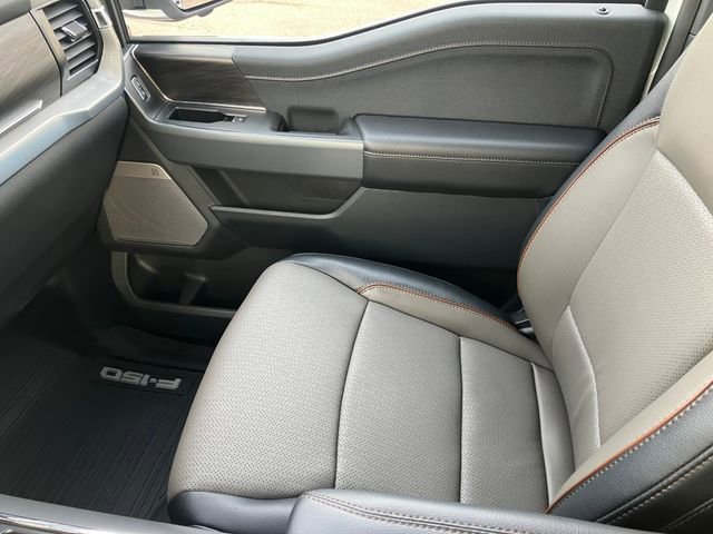 Used 2025 Ford F150 Lariat w/ Equipment Group 502A High AWD/4WD image 14