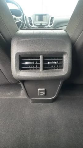 Used 2019 Chevrolet Equinox LT AWD/4WD image 12