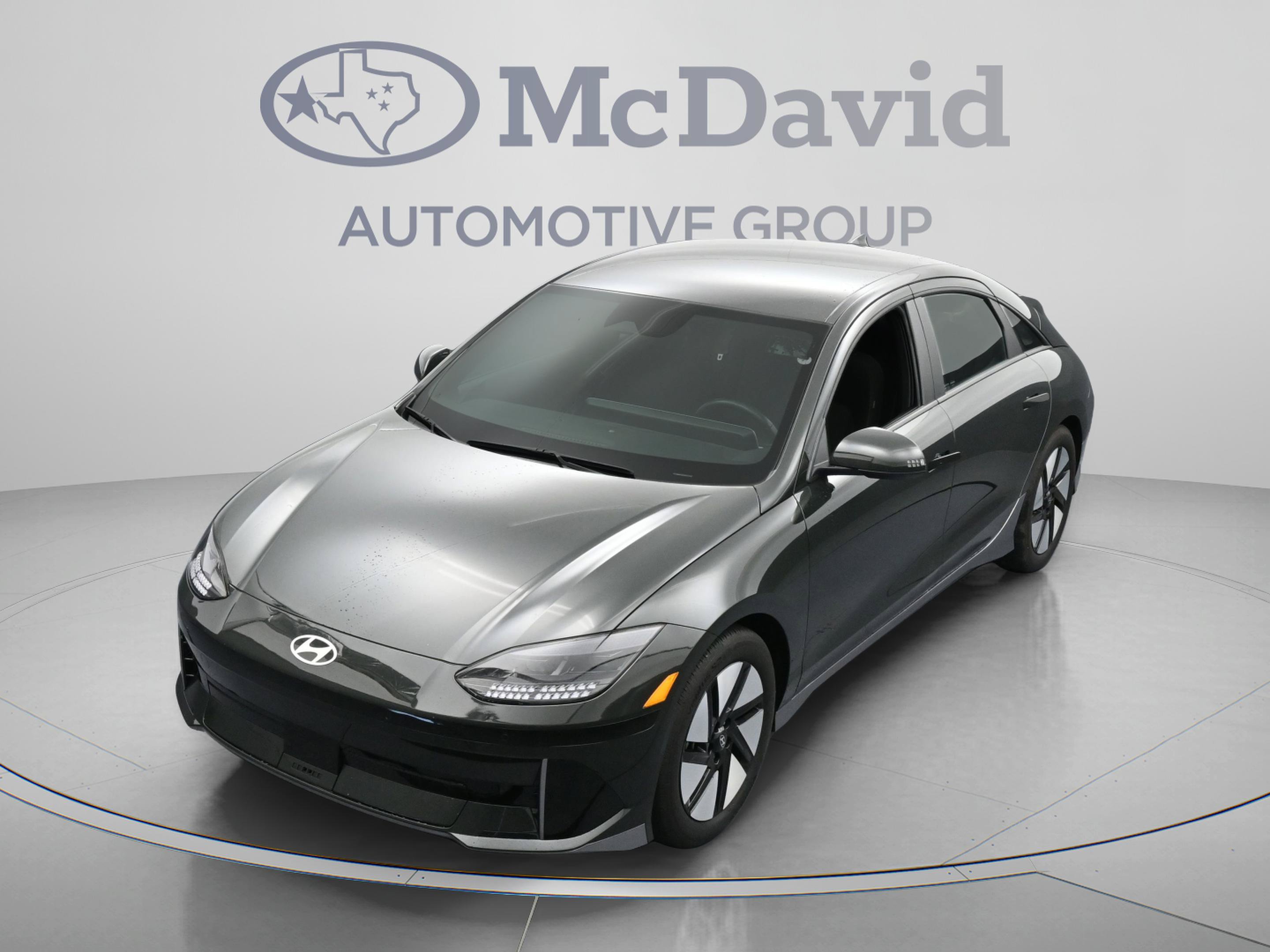 Used 2024 Hyundai Ioniq 6 SE RWD image 34