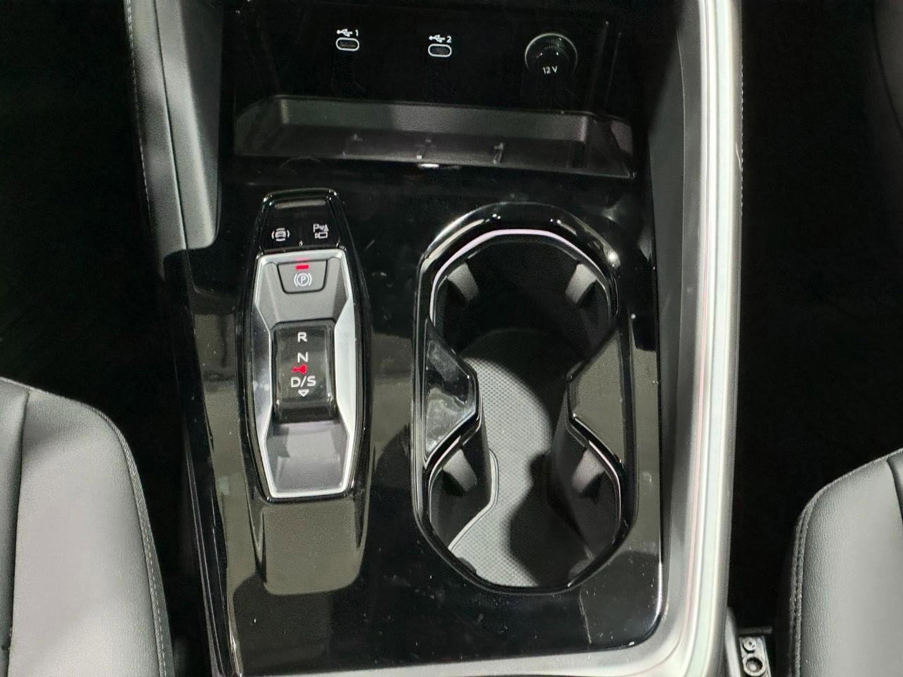 New 2025 Audi Q5 Premium image 16