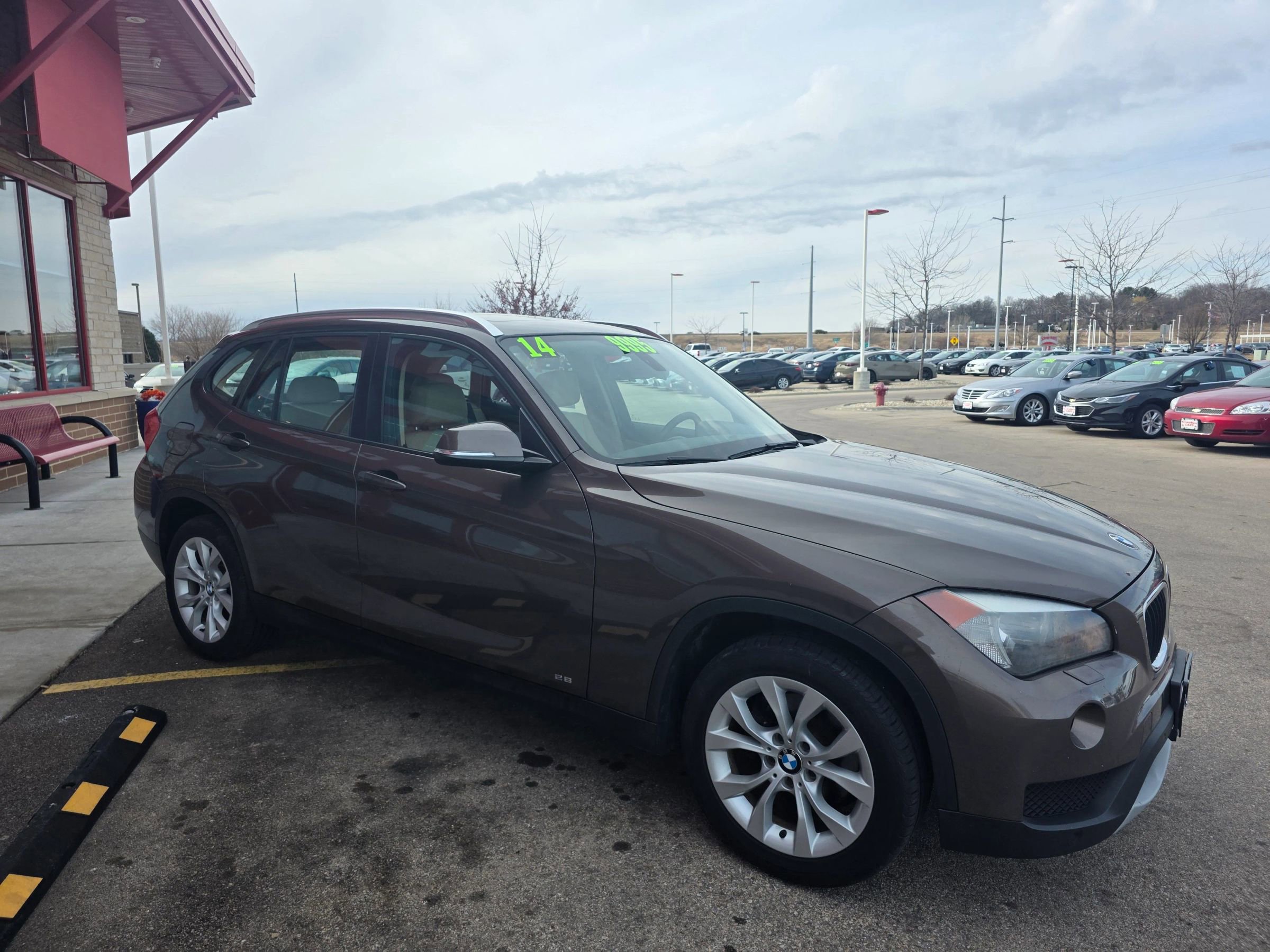 Used 2014 BMW X1 xDrive28i image 3