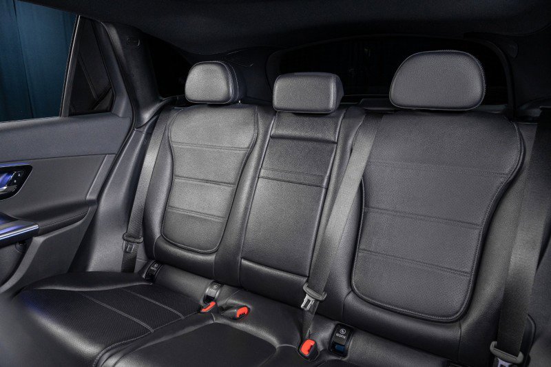 New 2026 Mercedes-Benz GLC 300 image 27