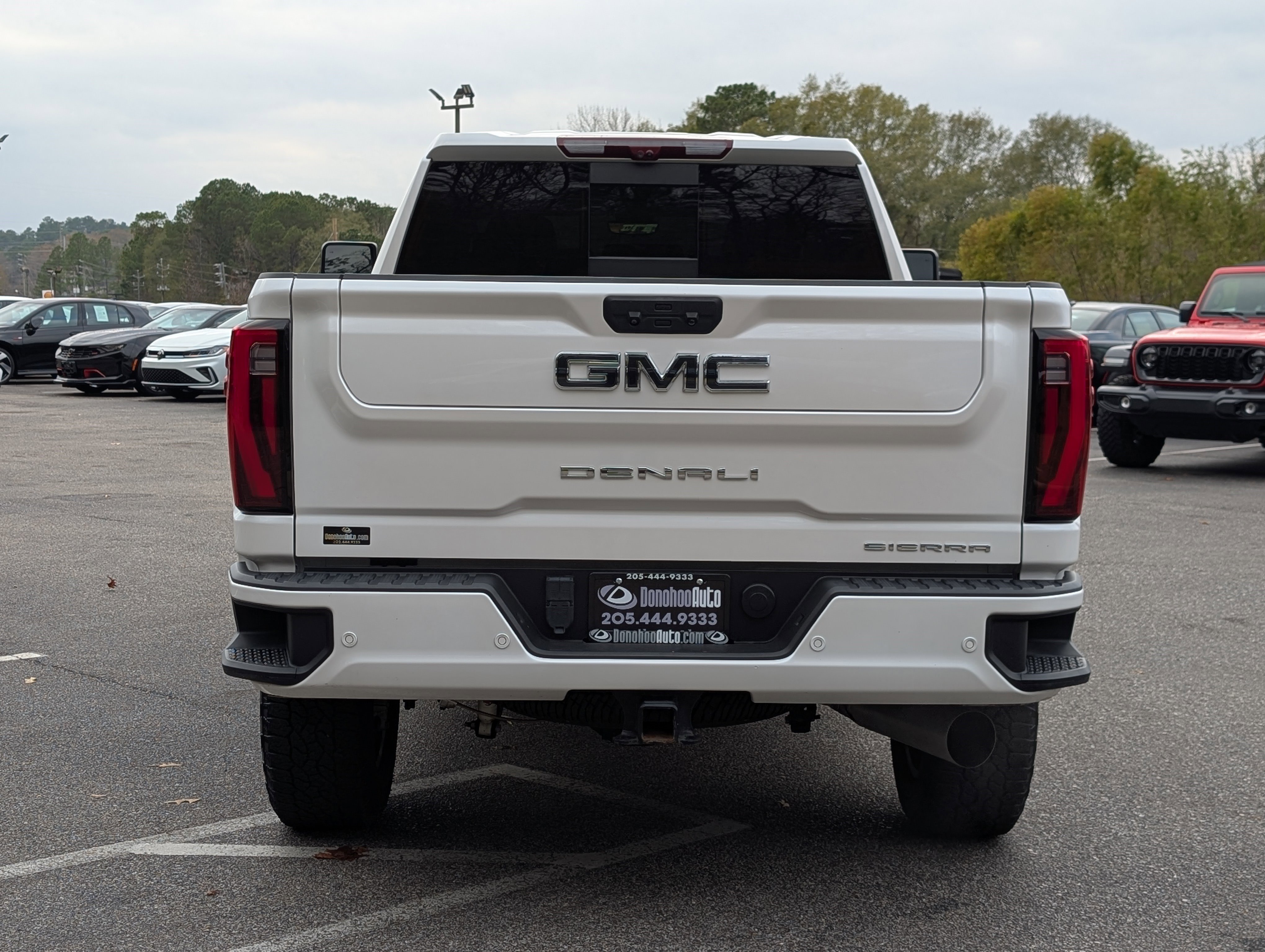 Used 2024 GMC Sierra 2500 Denali Ultimate w/ Max Trailering Package image 8