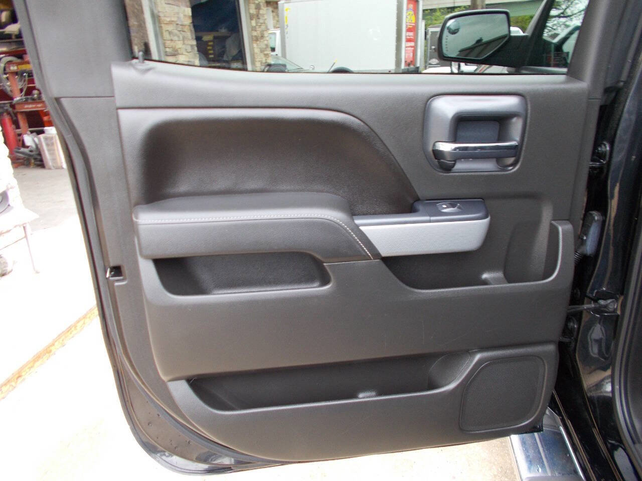 Used 2014 Chevrolet Silverado 1500 LTZ Z71 w/ LTZ Plus Package AWD/4WD image 16