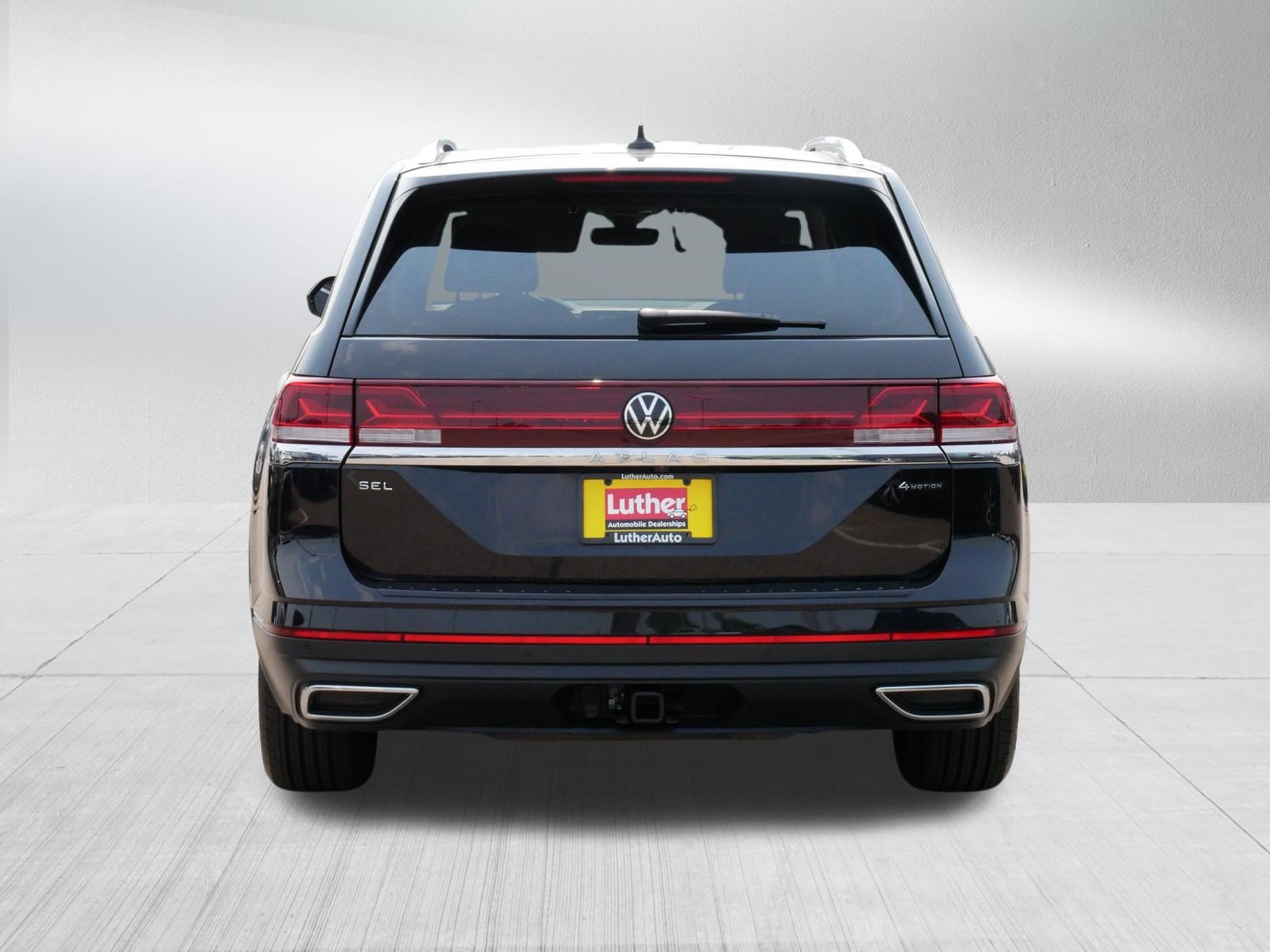 Used 2024 Volkswagen Atlas SEL AWD/4WD image 6