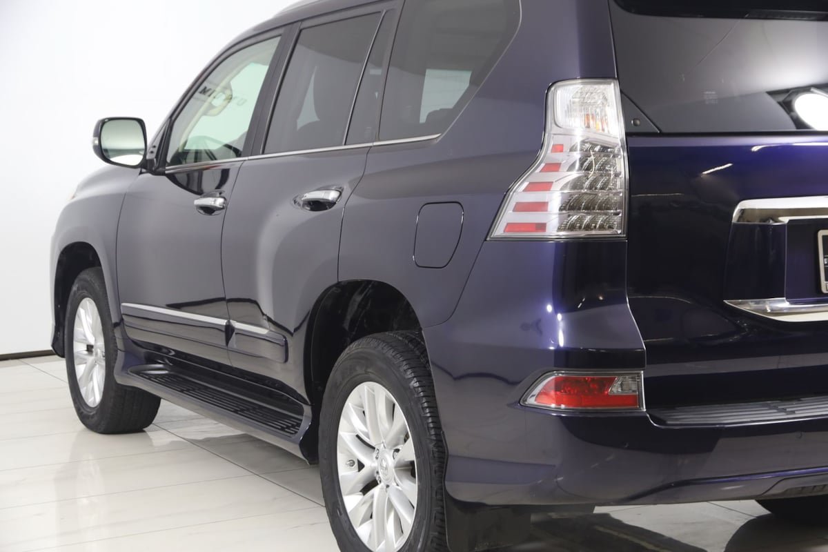 Used 2019 Lexus GX 460 Premium AWD/4WD image 25