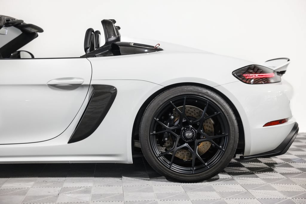 Used 2024 Porsche 718 Boxster Spyder RS w/ Weissach Package RWD image 18