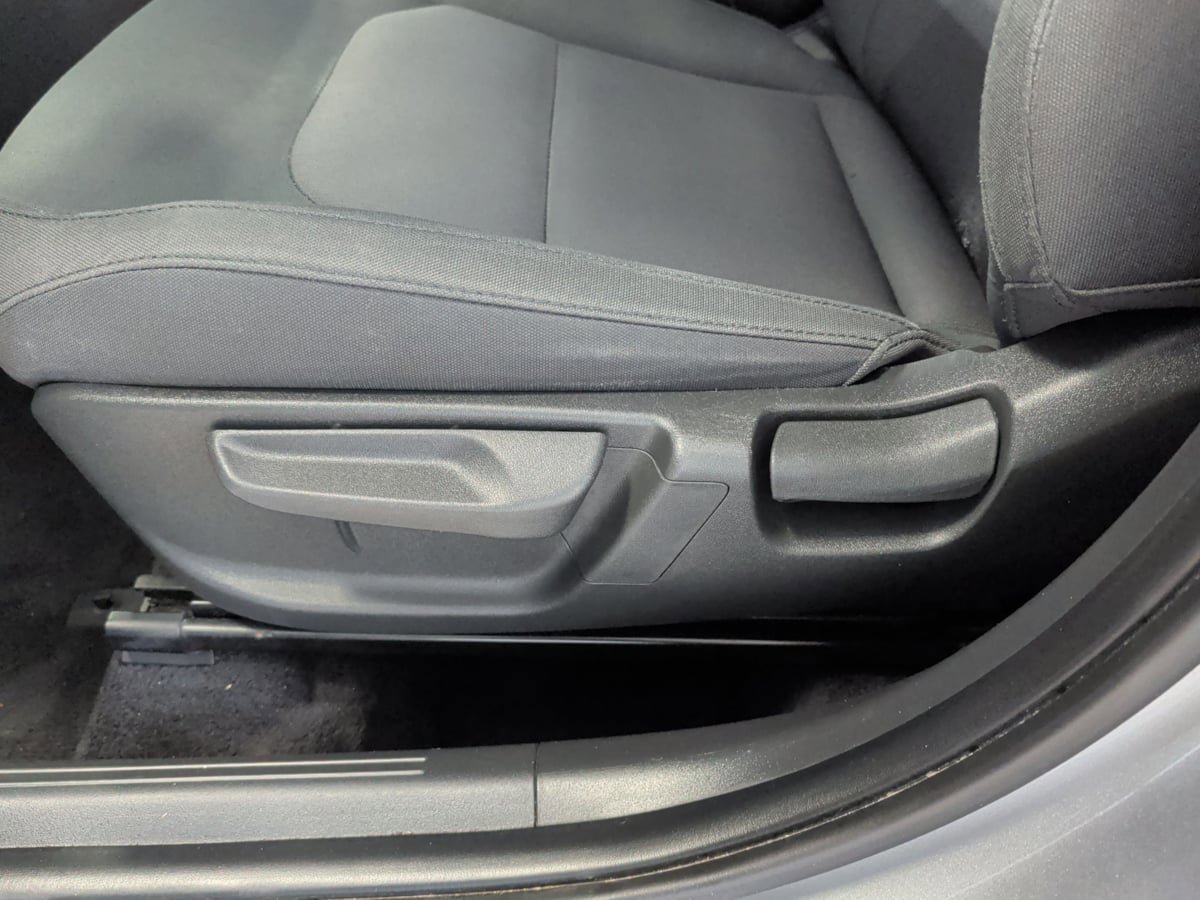 Used 2023 Kia Niro LX FWD image 22
