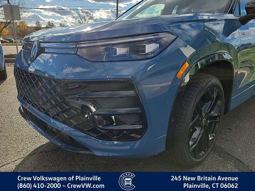 New 2026 Volkswagen Tiguan SE R-Line AWD/4WD image 6