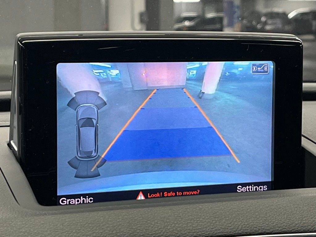 Used 2018 Audi Q3 2.0T Premium Plus w/ Premium Plus Package image 28