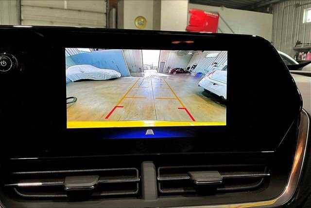 Certified 2024 Chevrolet Trax ACTIV w/ Sunroof Package FWD image 16