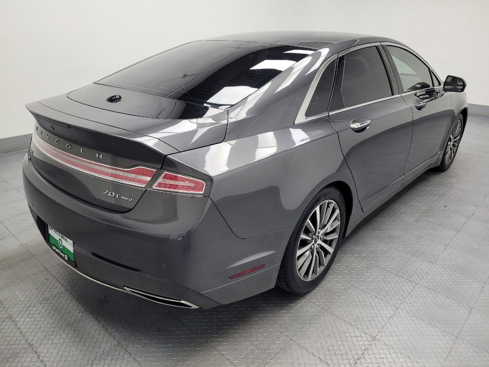 Used 2017 Lincoln MKZ Premiere AWD/4WD image 10