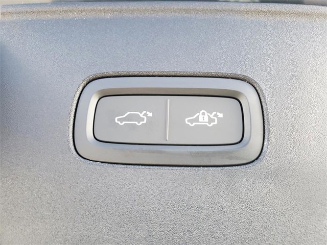 New 2025 Volvo EX90 Ultra image 32