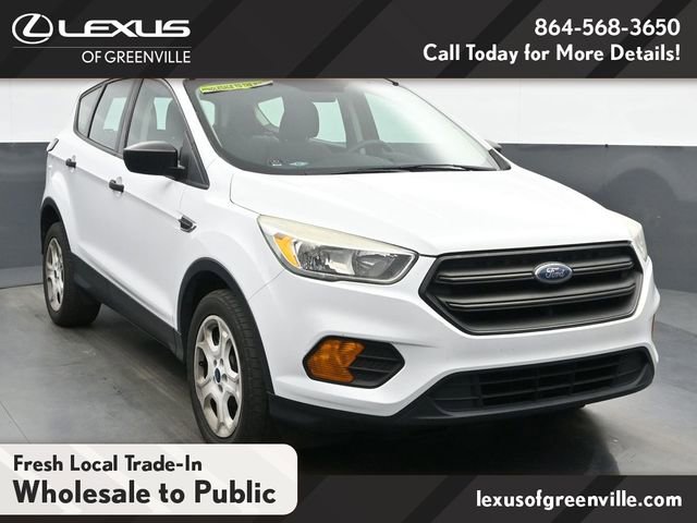 Used 2017 Ford Escape S image 2