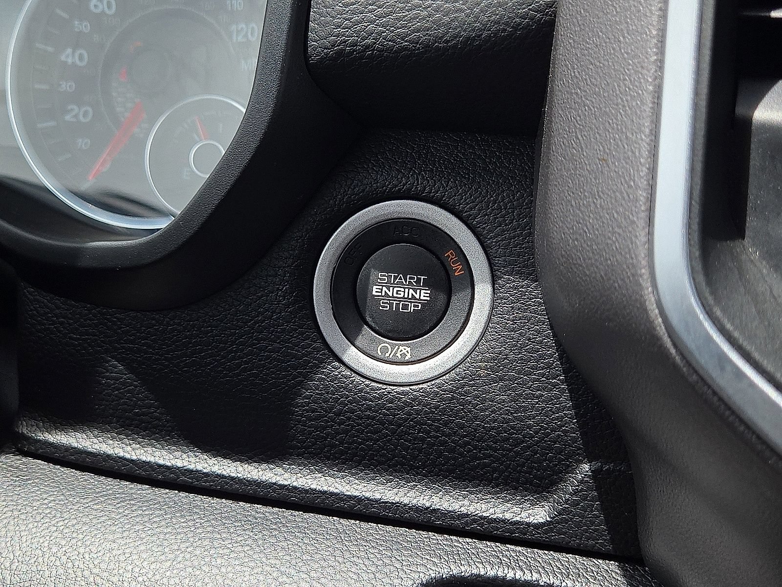 Used 2022 RAM 1500 Big Horn AWD/4WD image 32