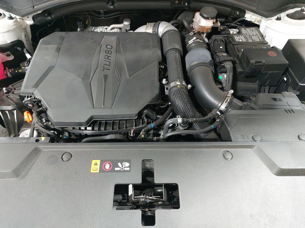 Certified 2025 Hyundai Santa Fe SEL image 32