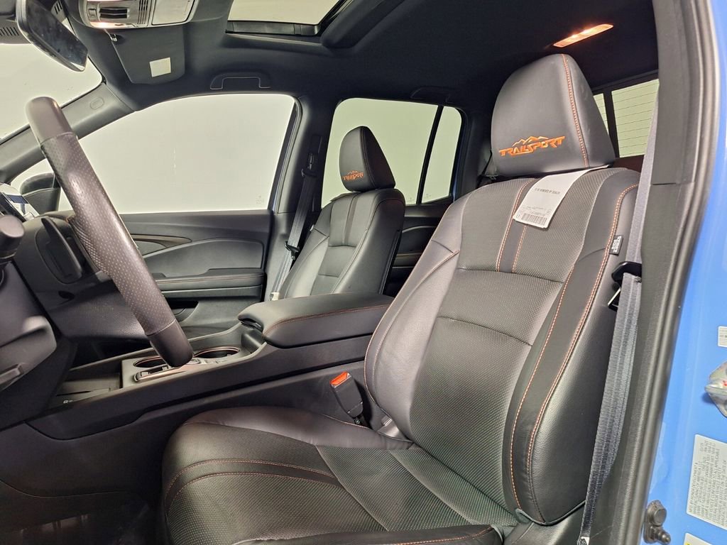 Used 2025 Honda Ridgeline TrailSport image 25