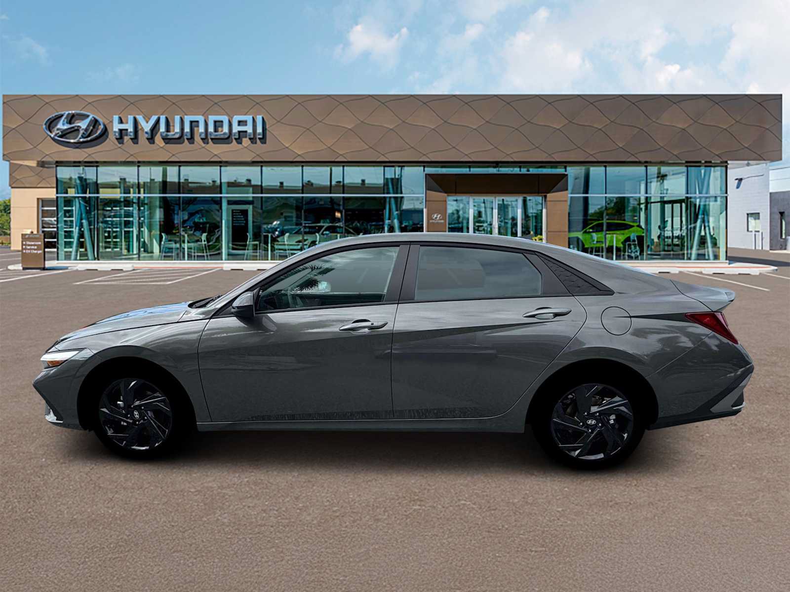 New 2026 Hyundai Elantra SEL Sport FWD image 3