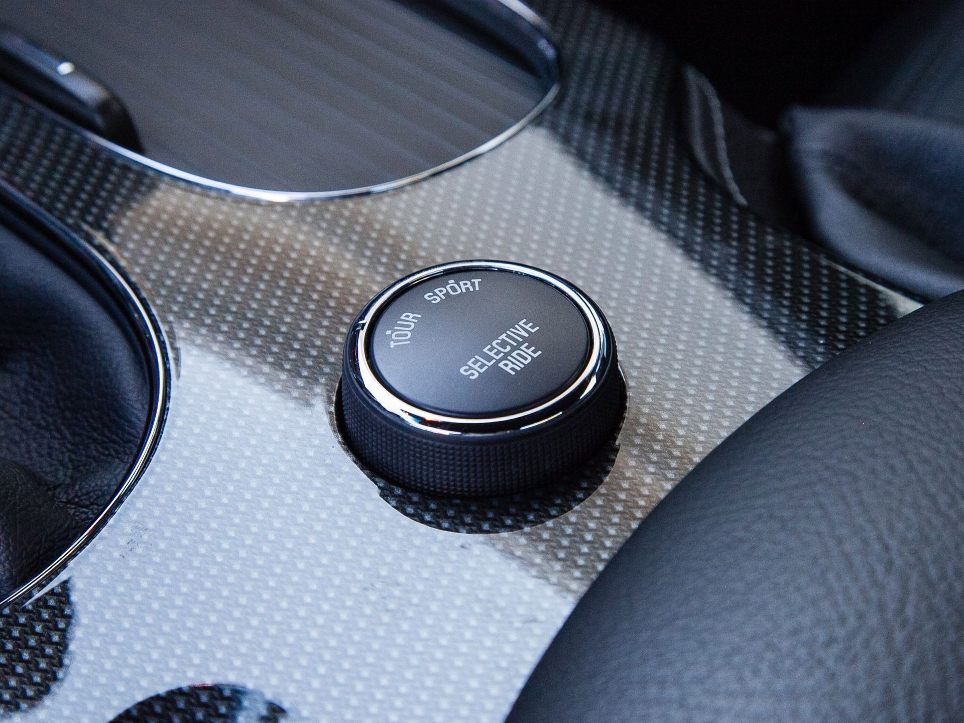 Used 2013 Chevrolet Corvette 427 w/ 1SC Preferred Equipment Group image 40