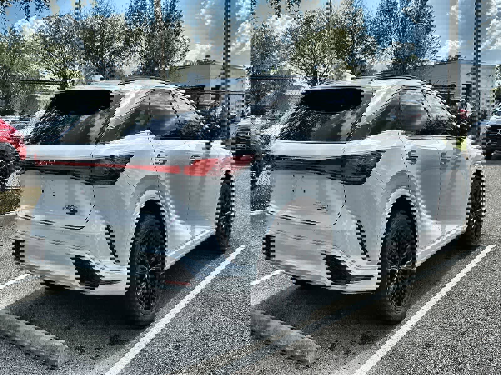 Used 2024 Lexus RX 500h F Sport w/ Convenience Package image 8