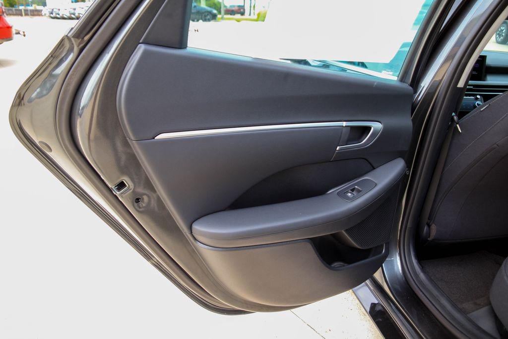 New 2026 Hyundai Sonata SEL FWD image 13