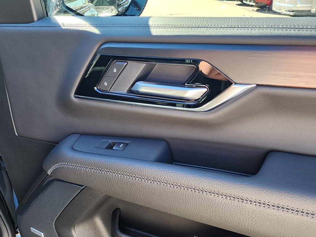 New 2026 GMC Yukon XL Denali w/ Sun & Power Step Package image 44