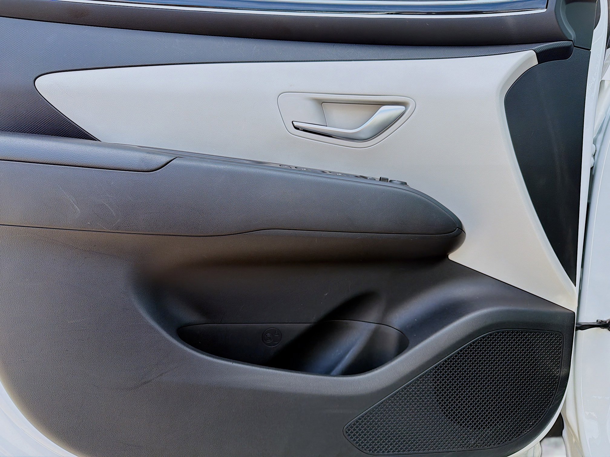 Used 2023 Hyundai Tucson SE image 20