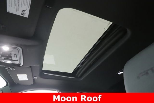 Used 2024 GMC Sierra 1500 AT4 w/ Technology Package image 18