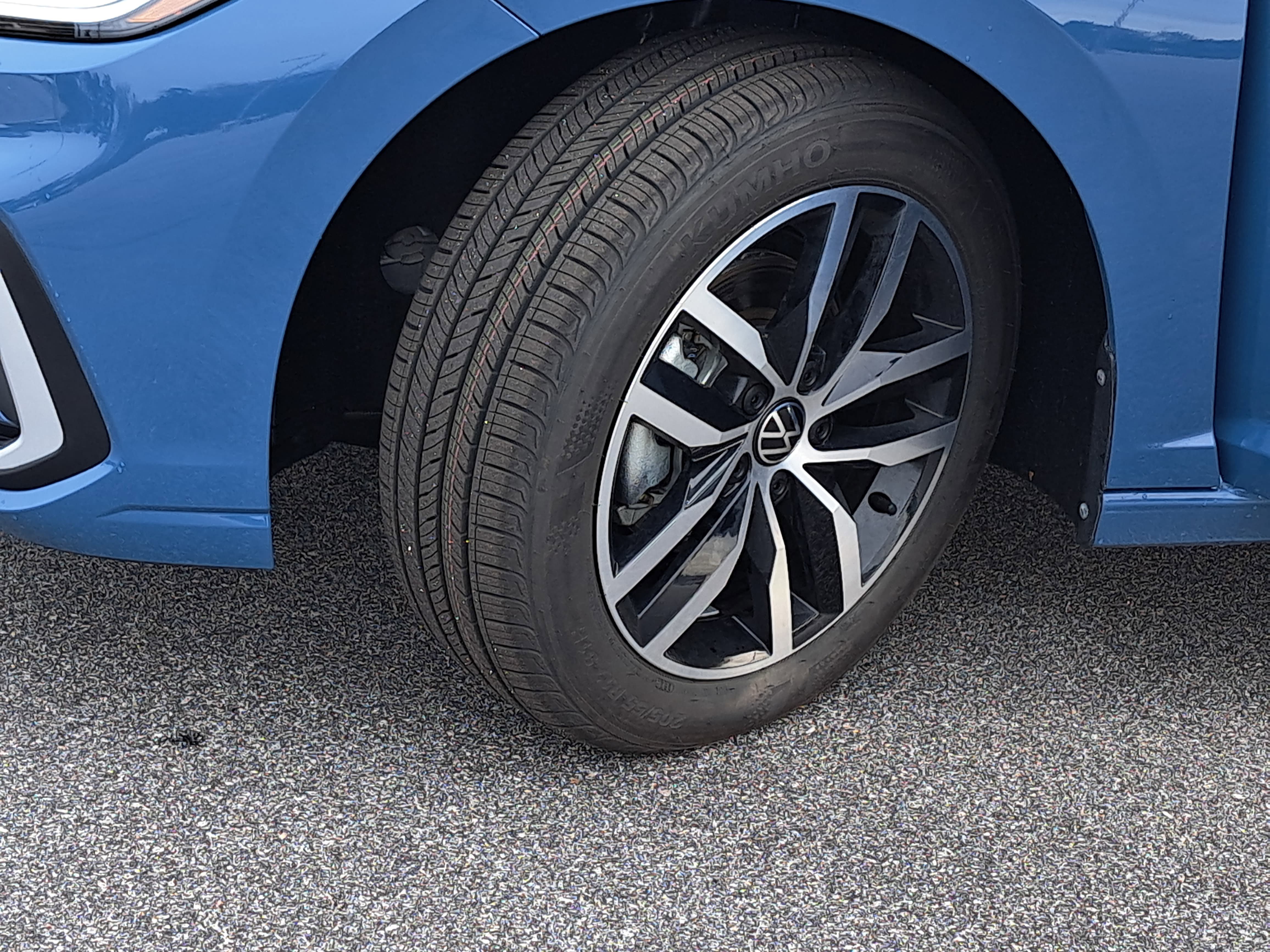 New 2026 Volkswagen Jetta SE FWD image 29
