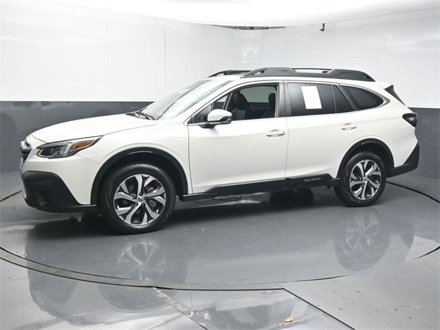 Used 2022 Subaru Outback Limited image 6