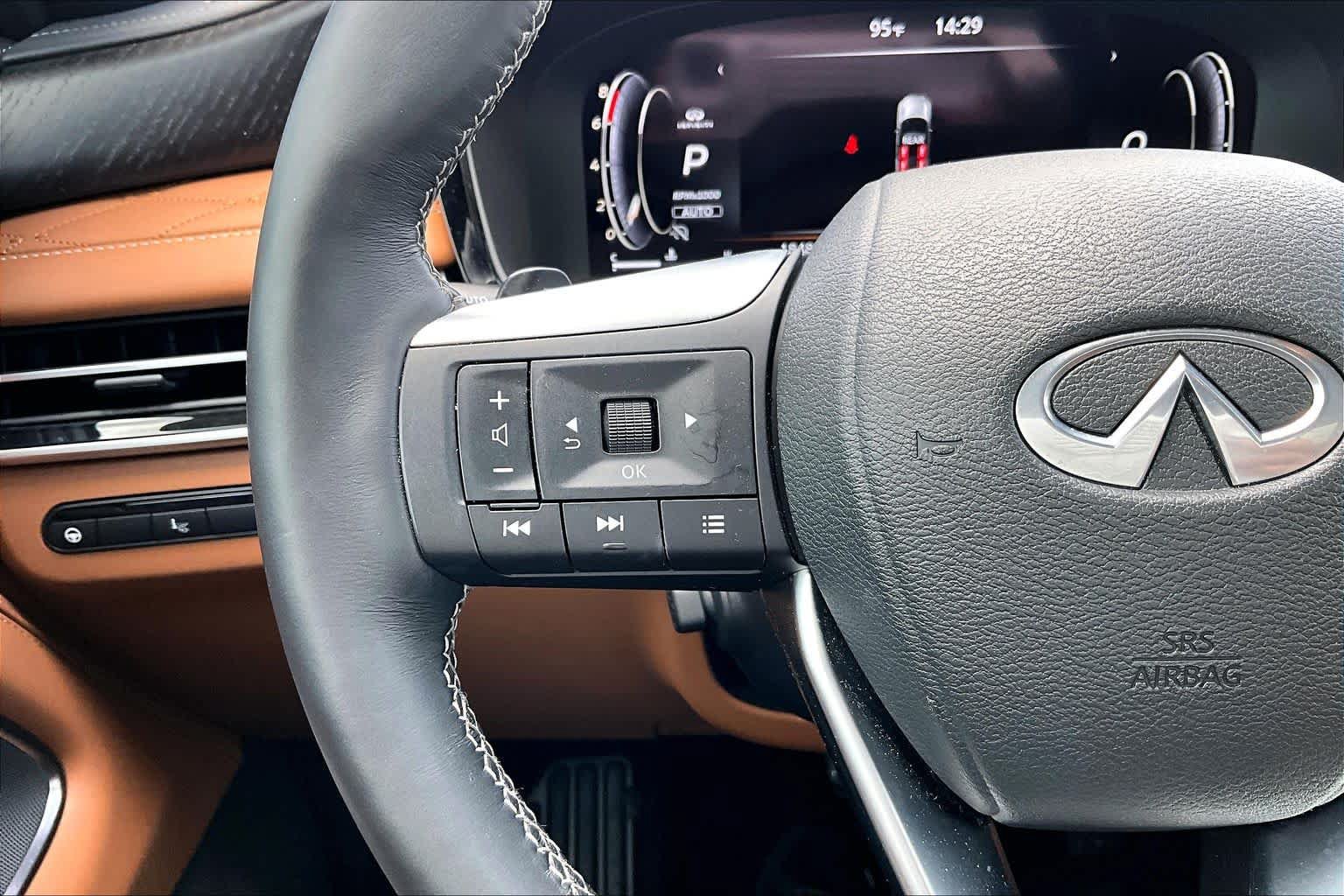 Used 2025 INFINITI QX60 Autograph w/ Cargo Package AWD/4WD image 24