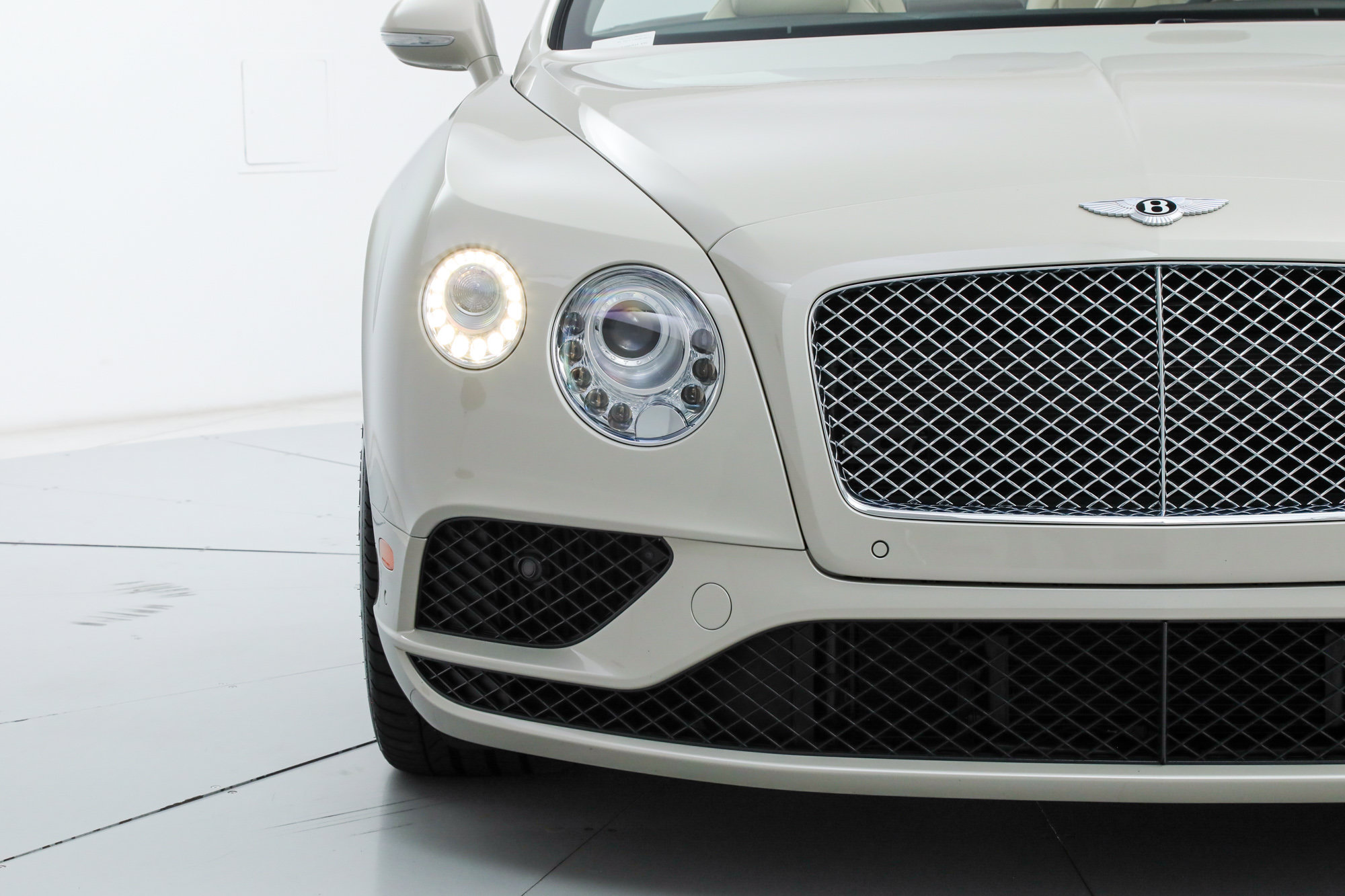Used 2016 Bentley Continental GT AWD/4WD image 15