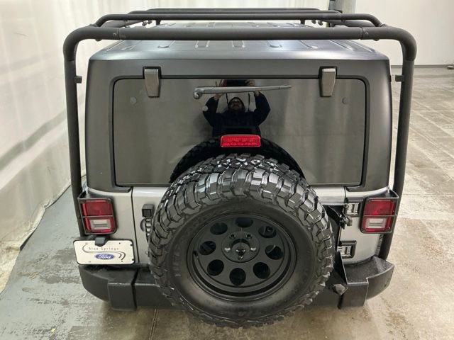 Used 2017 Jeep Wrangler Unlimited Sport image 4