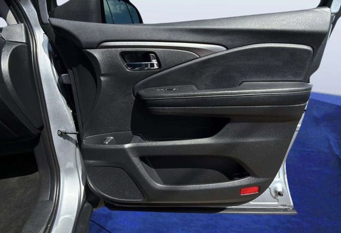 Used 2019 Honda Ridgeline RTL image 20