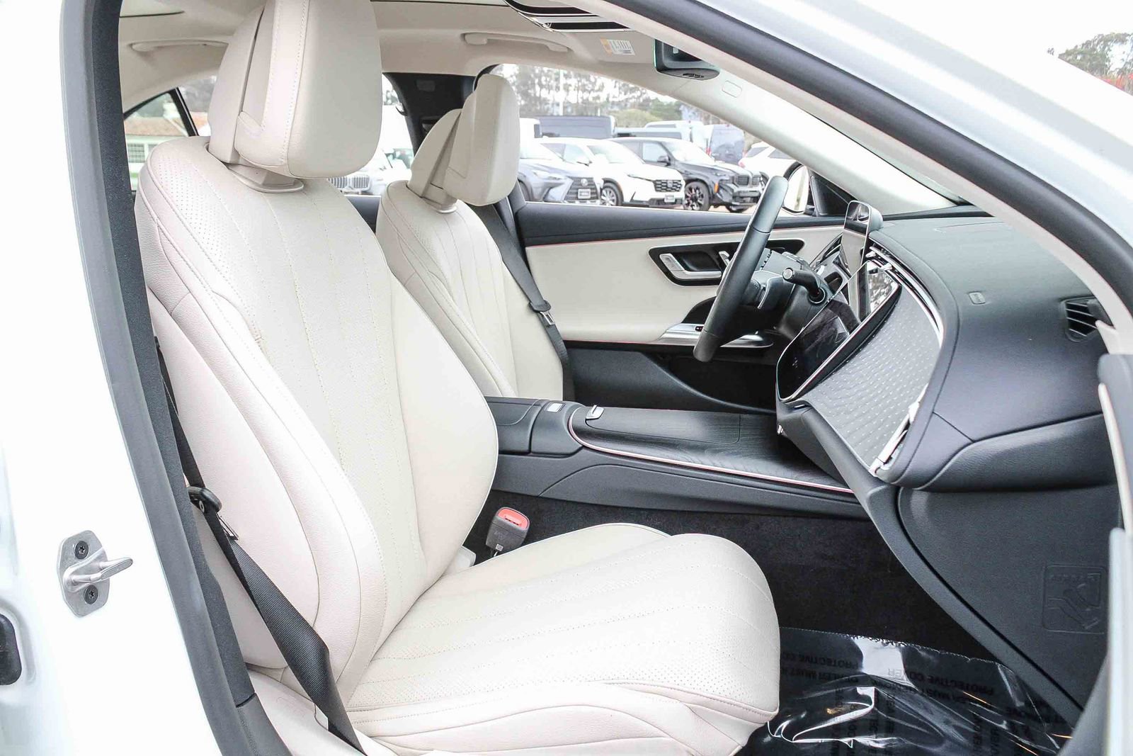 Certified 2025 Mercedes-Benz E 350 4MATIC Sedan image 16