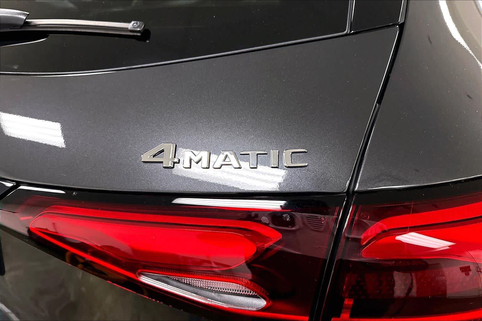 Certified 2026 Mercedes-Benz GLC 300 4MATIC image 10