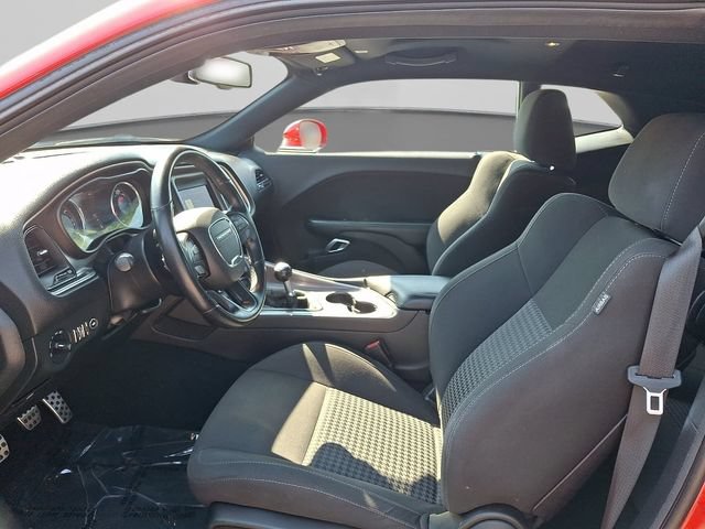 Used 2019 Dodge Challenger R/T w/ Cold Weather Group RWD image 16