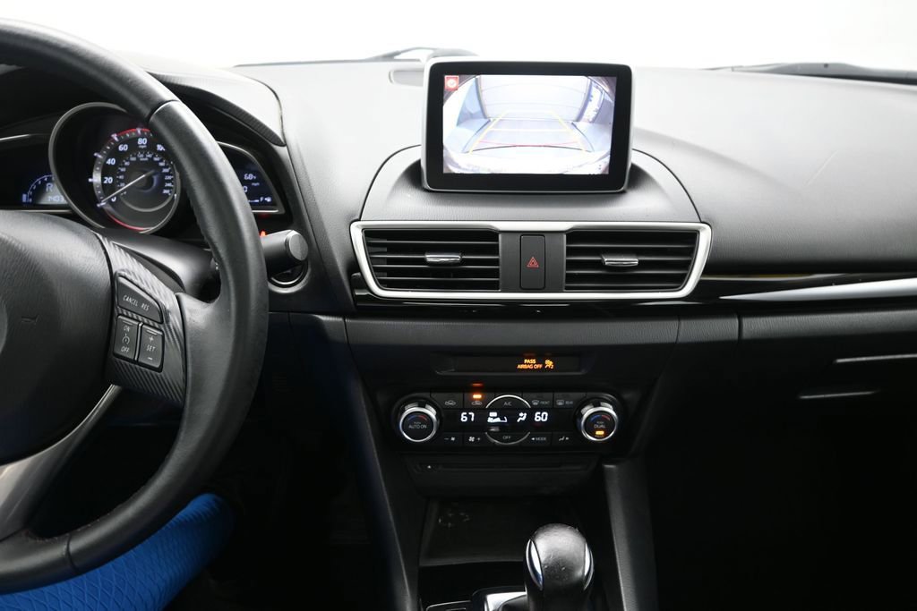 Used 2015 MAZDA MAZDA3 i Touring w/ Technology Package FWD image 21