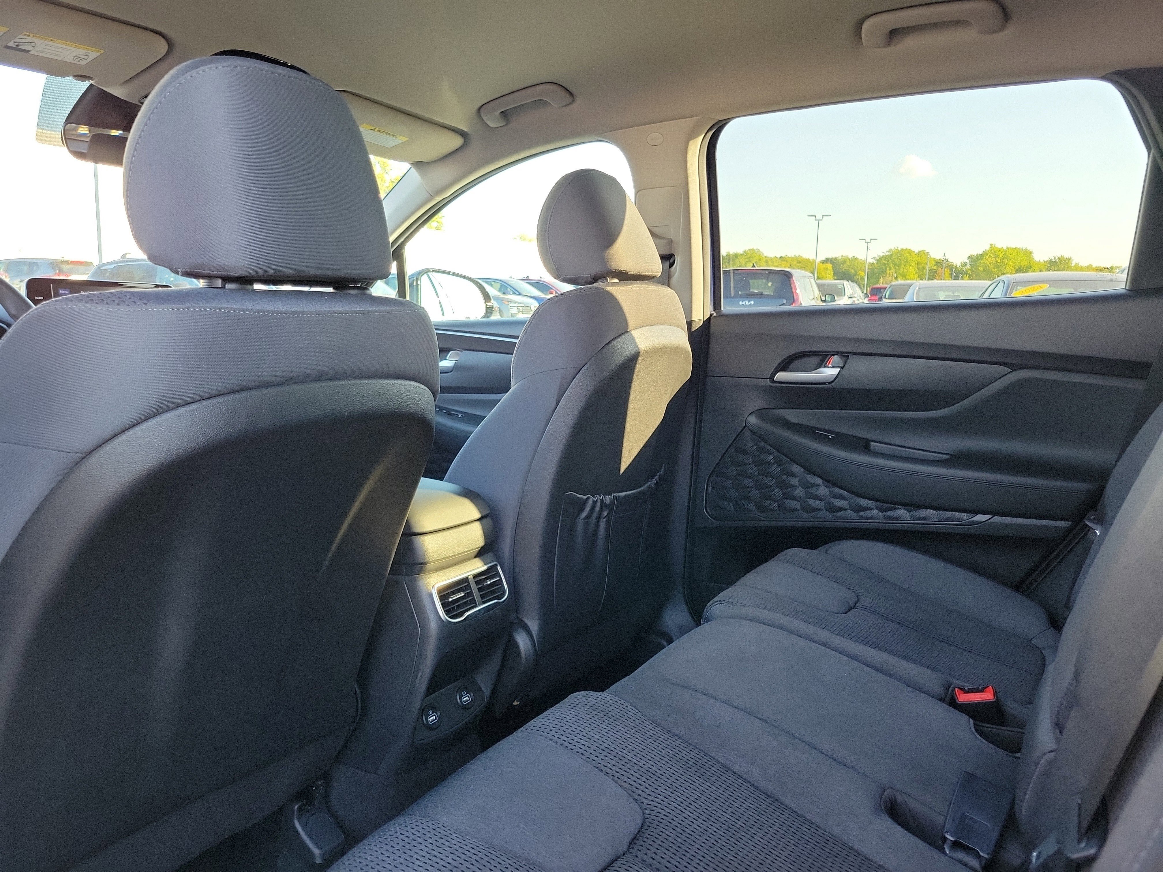 Used 2022 Hyundai Santa Fe SEL w/ Cargo Package image 14