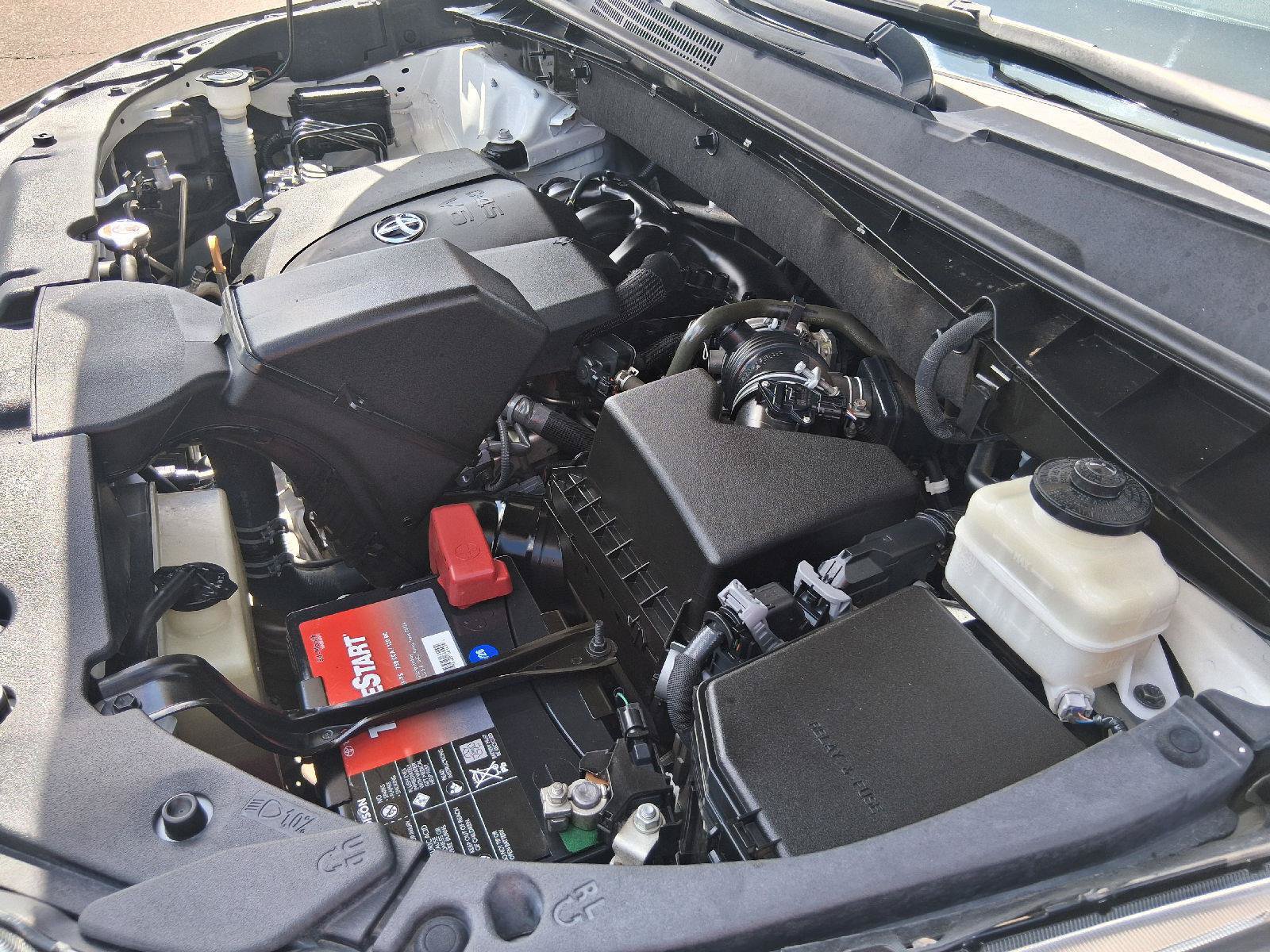 Certified 2017 Toyota Highlander XLE FWD image 46
