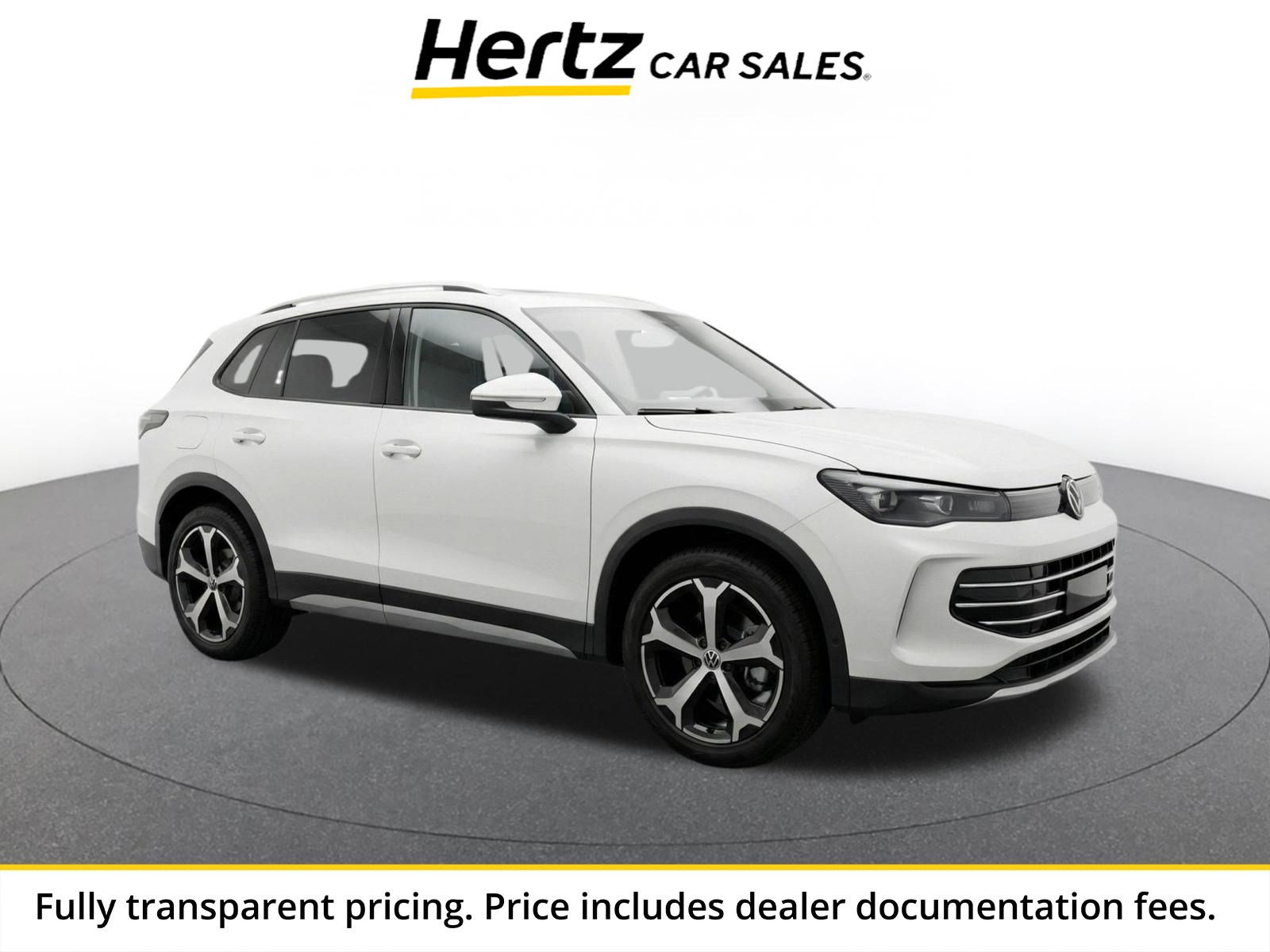 Used 2026 Volkswagen Tiguan SE FWD image 1