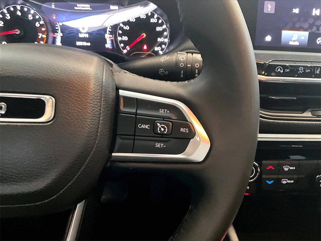 Used 2023 Jeep Compass Altitude image 24