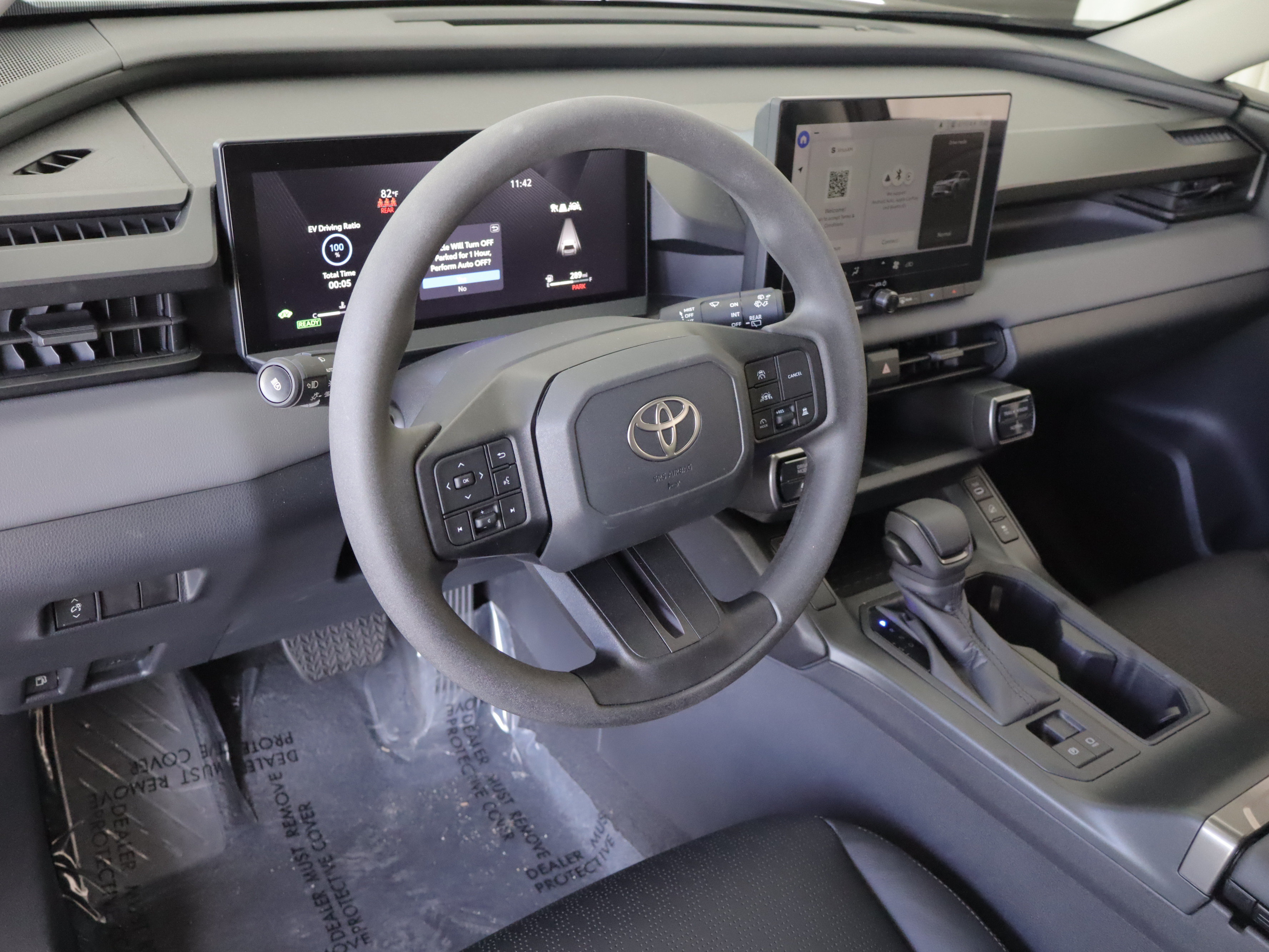 Used 2026 Toyota RAV4 LE AWD/4WD image 9