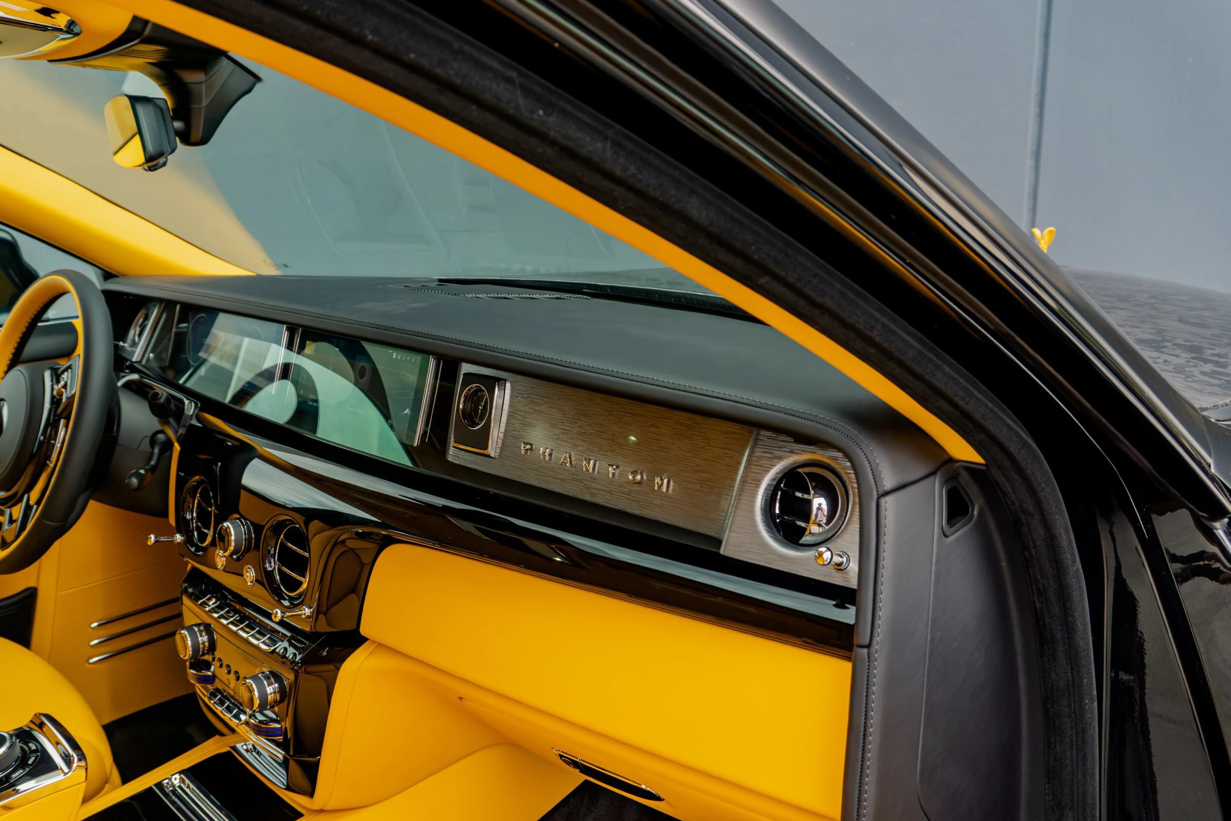 Used 2027 Rolls-Royce Phantom Sedan RWD image 83